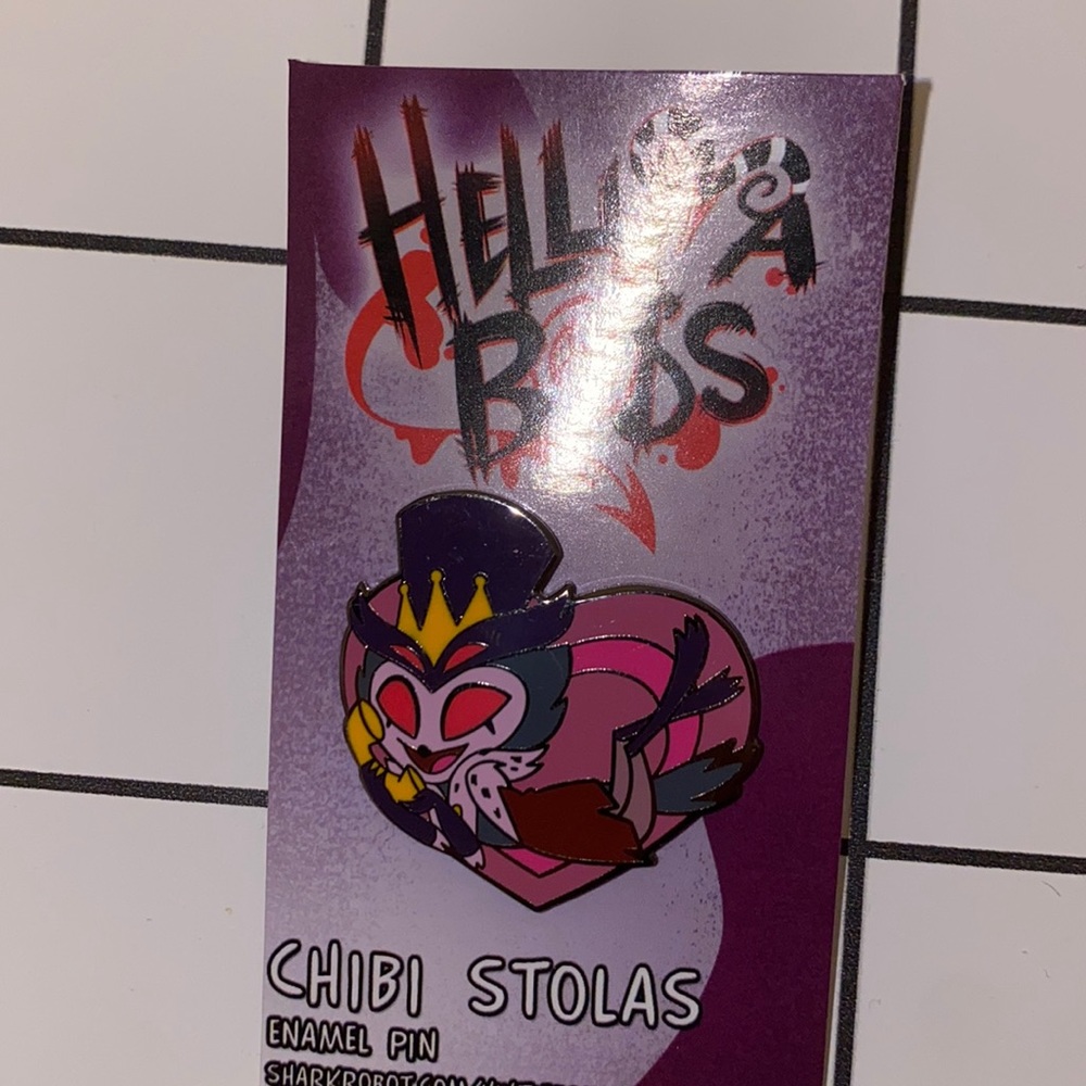 Stolas Pin